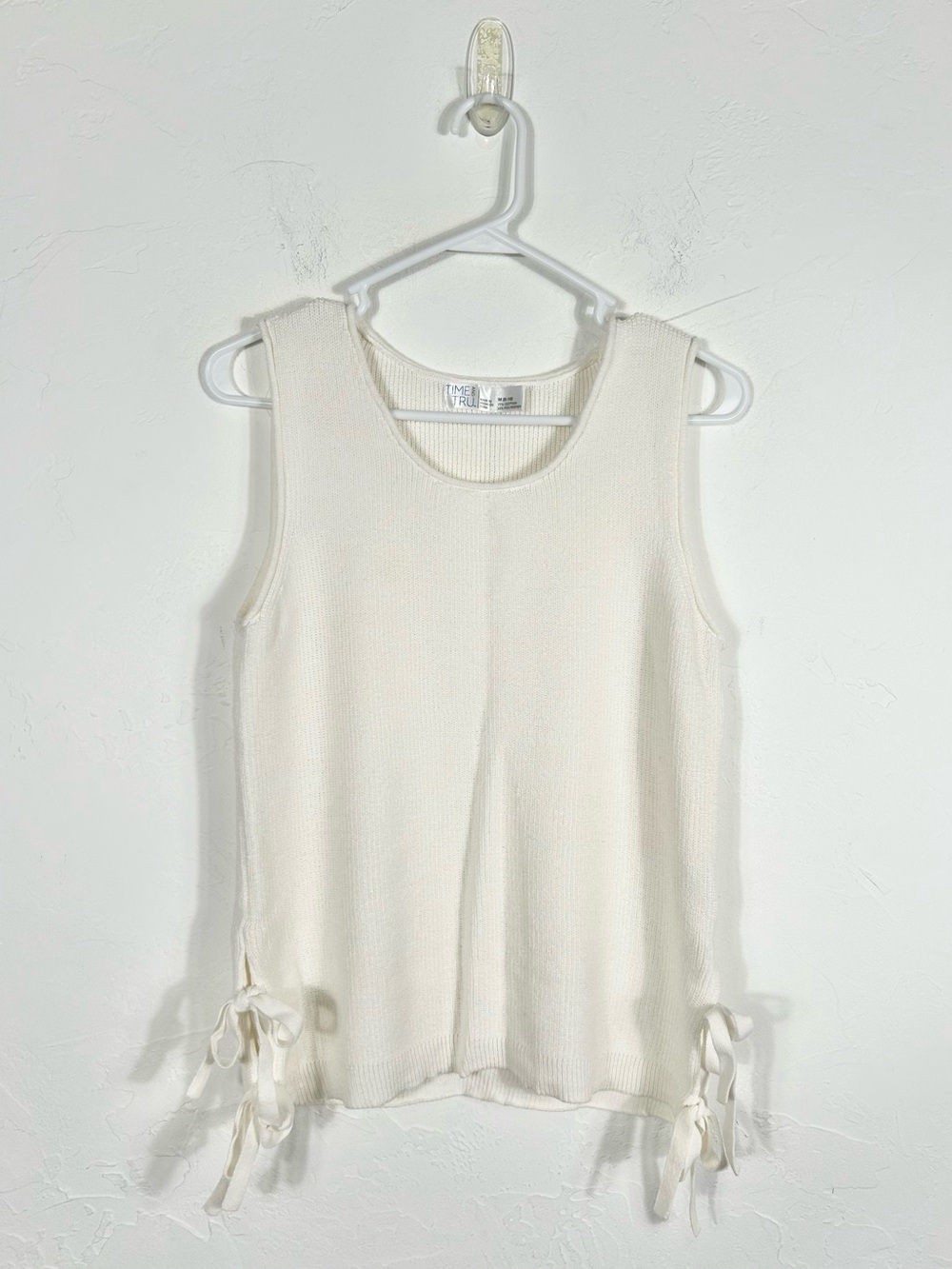 Time and Tru Ivory Knit Sleeveless Sweater Tank Top with Side Ties M 8-10